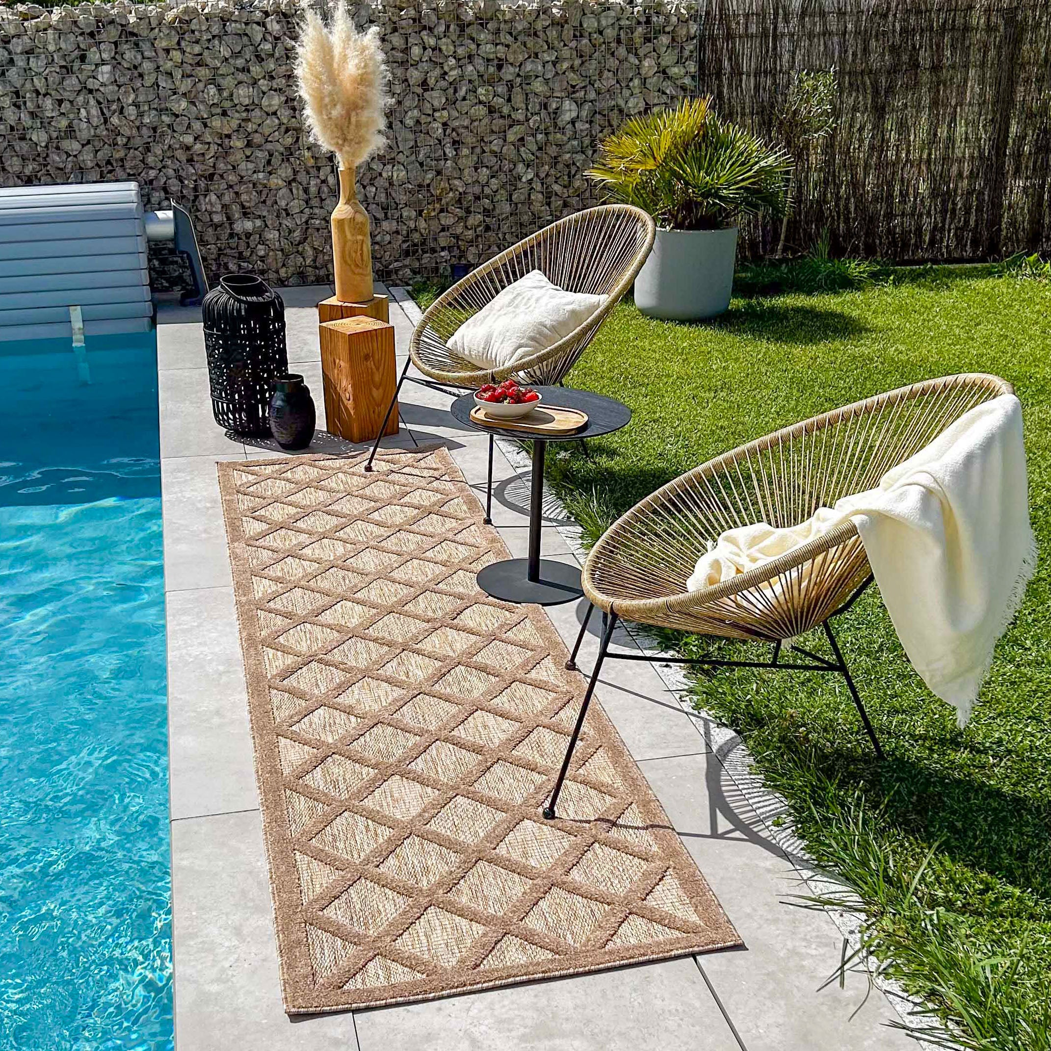 Tapis d'intérieur et d'extérieur motifs losange Beige : SAN991BEI Nazar rugs