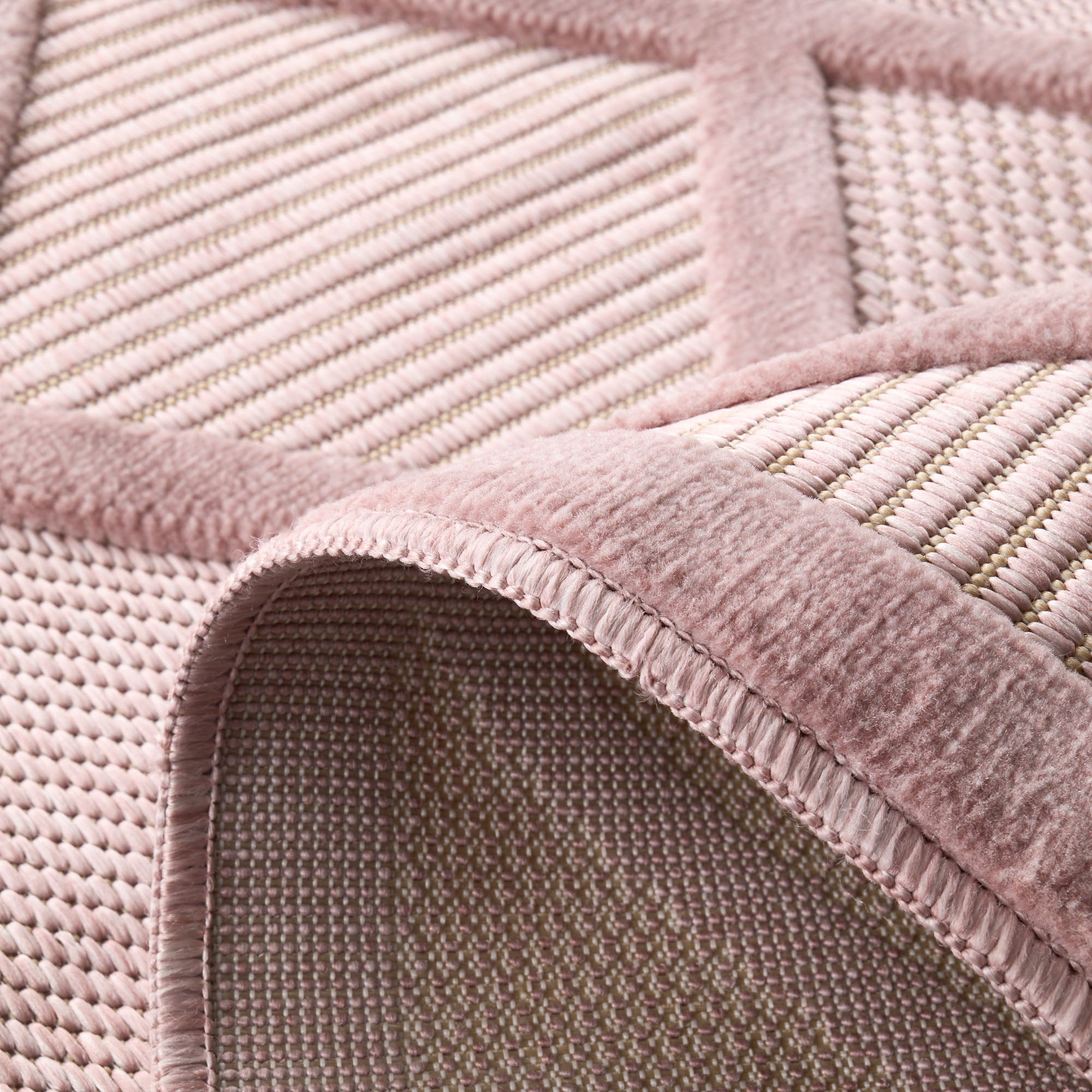 Tapis d'intérieur et d'extérieur motifs losange Rose : SAN991ROS Nazar rugs