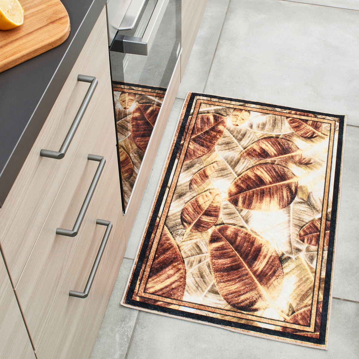 Tapis motif feuilles d'or STAMPA