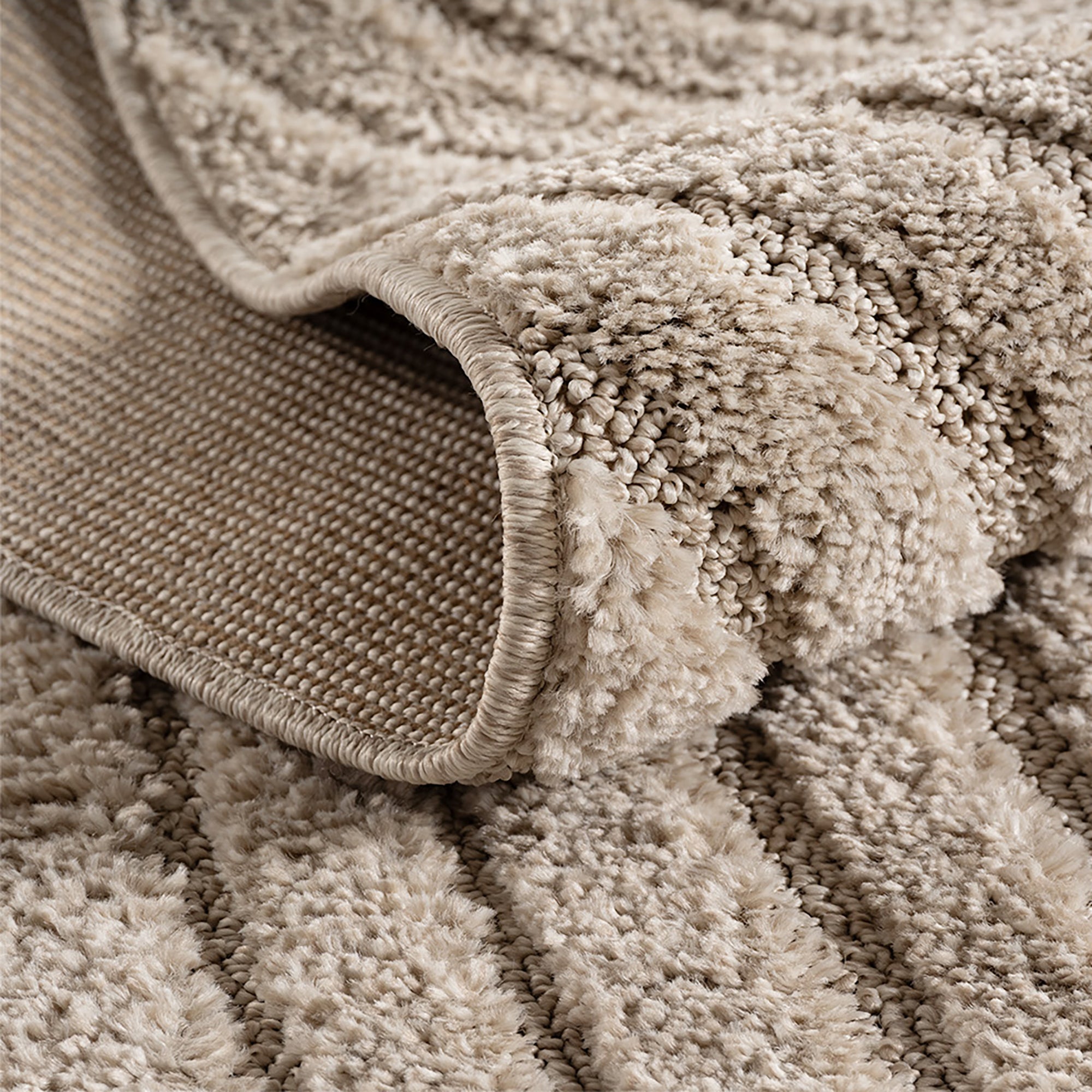 TURIN - tapis moderne design arc en relief : TUR1122BEI TURIN
