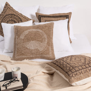 Housse de coussin cercle blanc effet jute naturel Nazar rugs