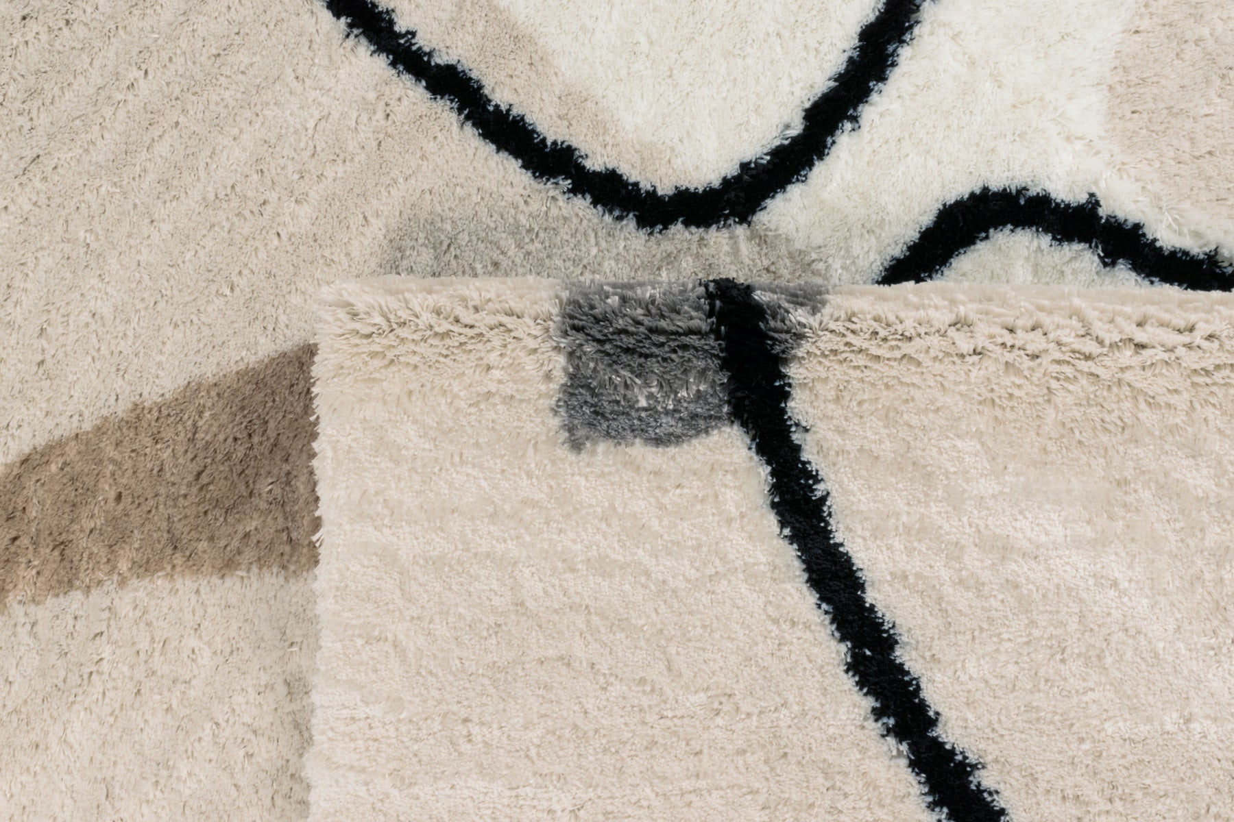 Tapis abstrait beige, noir et gris Nazar rugs