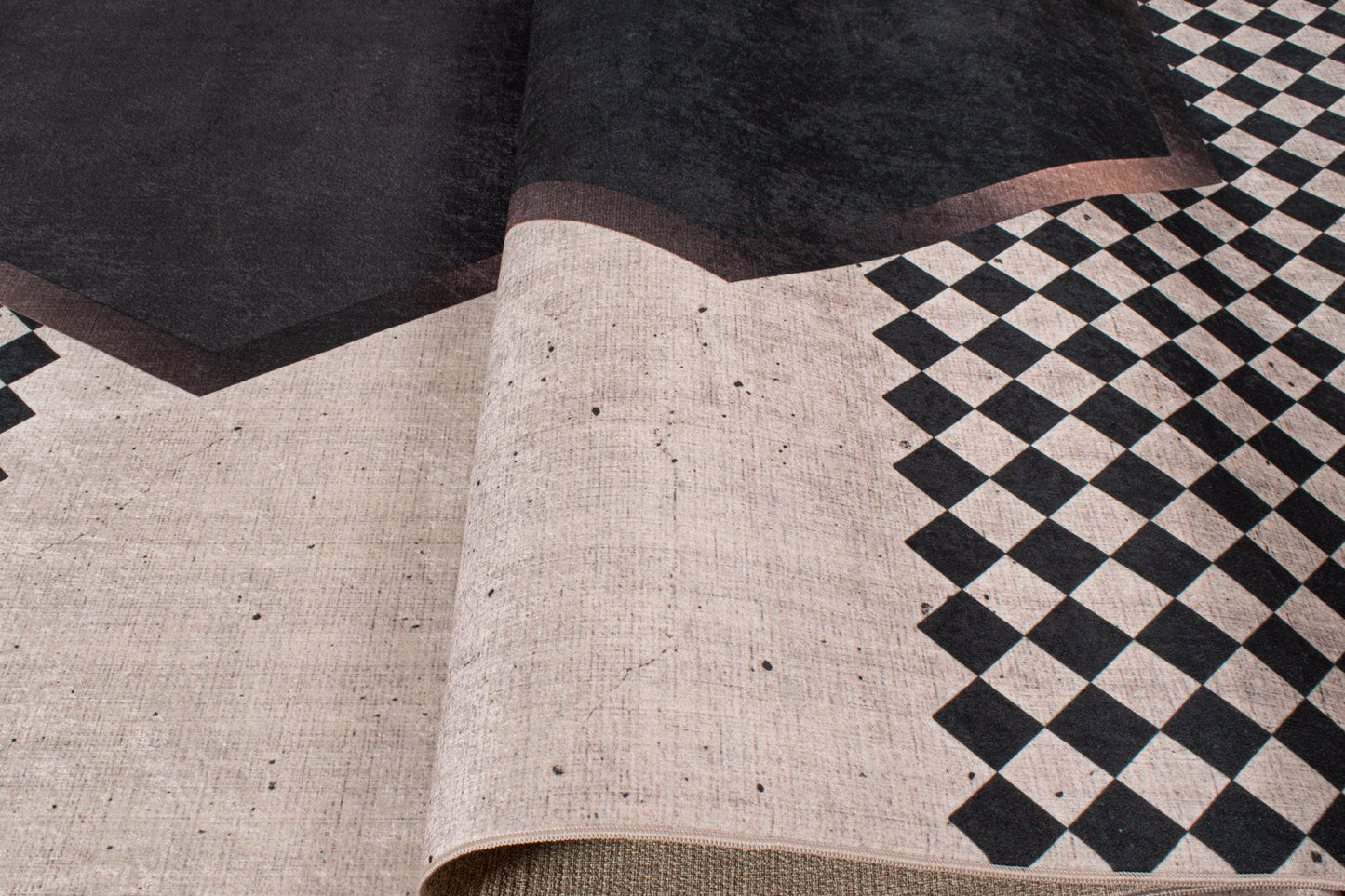 Tapis abstrait motifs géométriques Nazar rugs