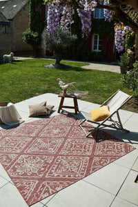 Tapis avec ornement floral rouge Nazar rugs