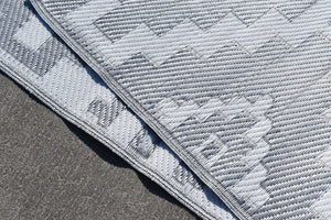 Tapis d'extérieur gris et blanc Nazar rugs