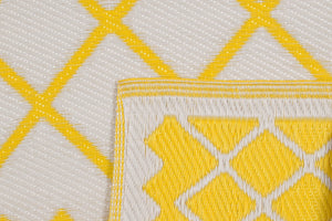 Tapis d'extérieur jaune motifs géométriques Nazar rugs