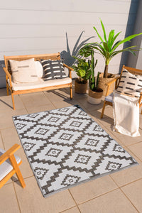 Tapis d'extérieur motif ethnique Nazar rugs