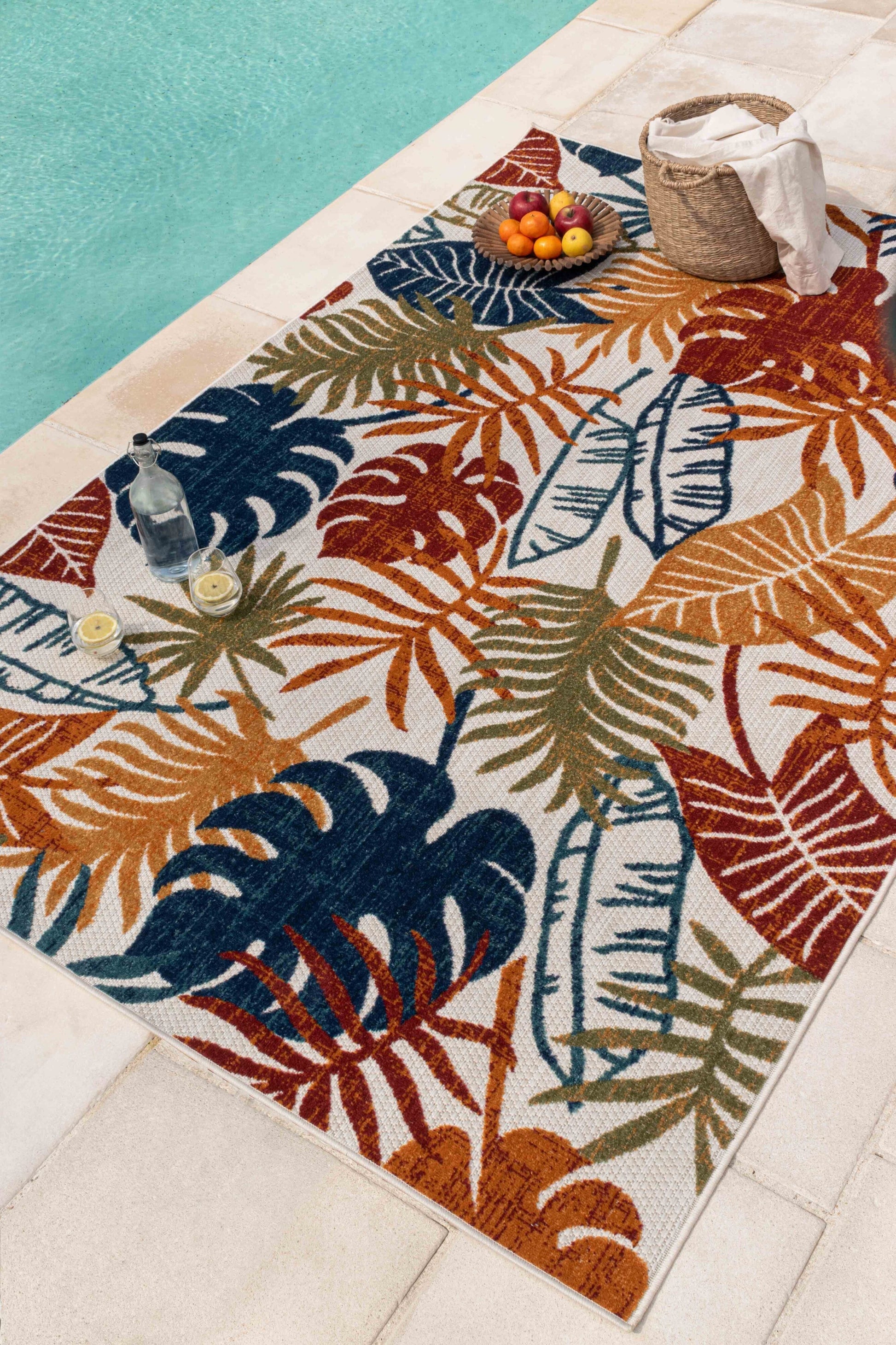 Tapis d'extérieur motif feuille Nazar rugs