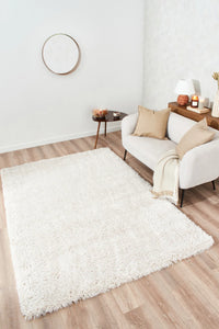 Tapis doux à poils longs blanc Nazar rugs