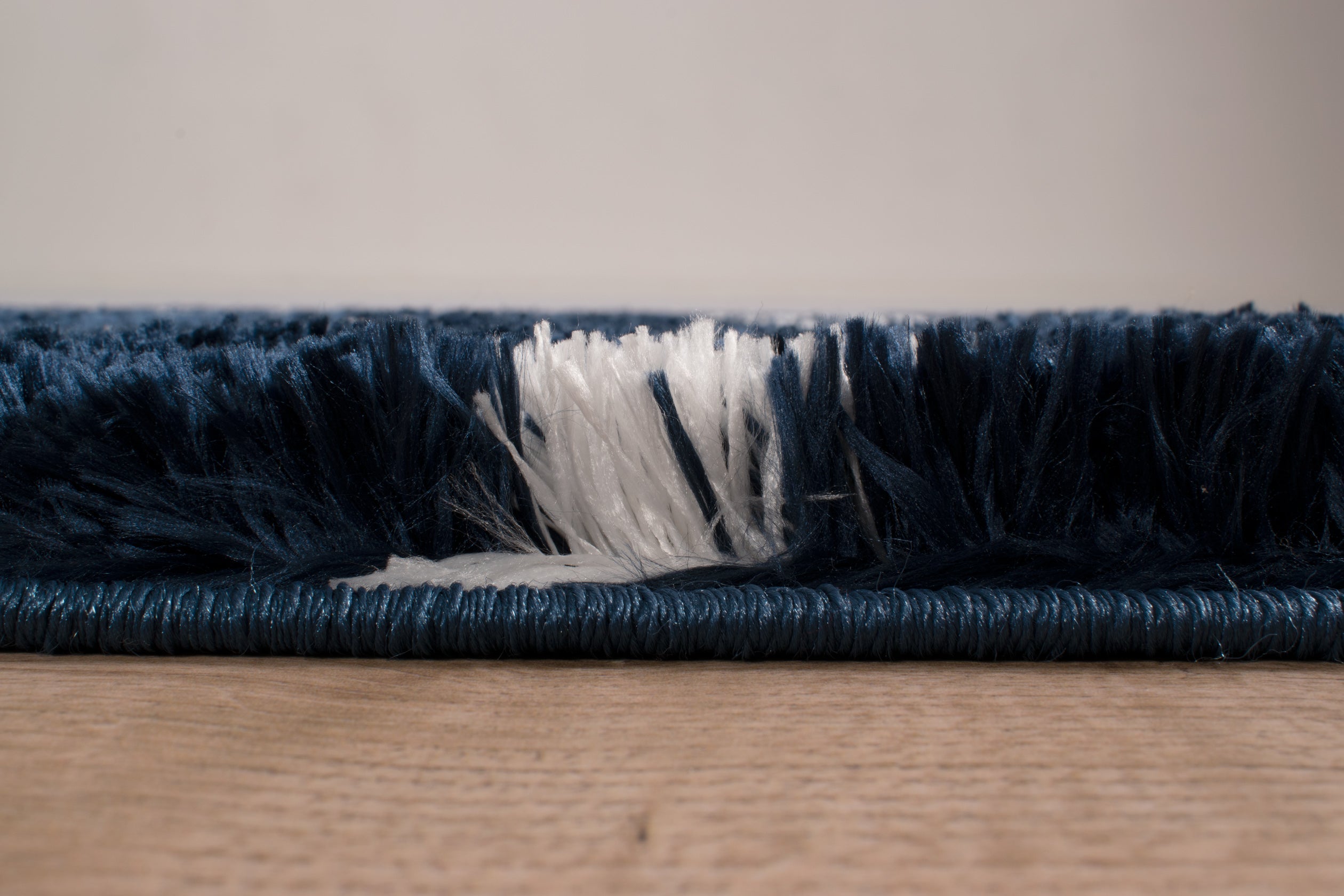 Tapis moderne design bleu Nazar rugs