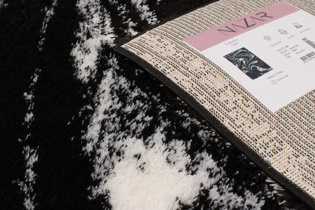 Tapis moderne design noir Nazar rugs