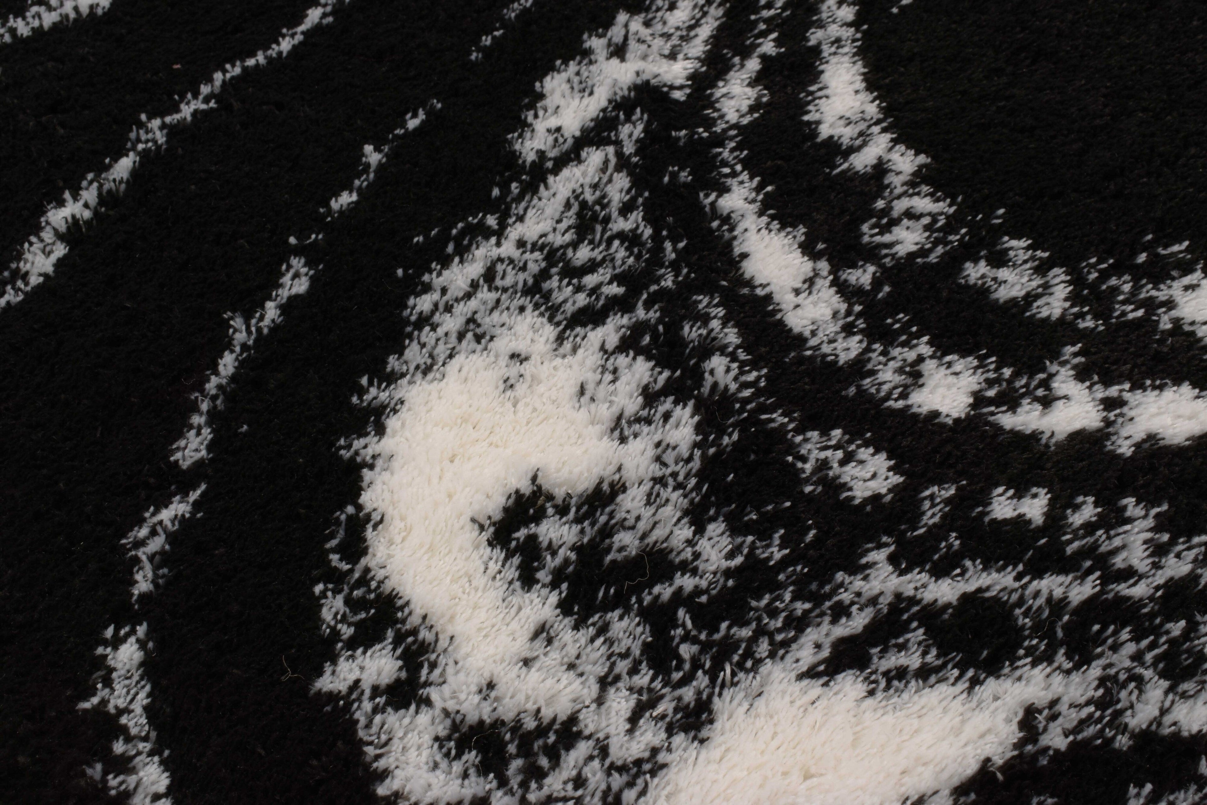 Tapis moderne design noir Nazar rugs