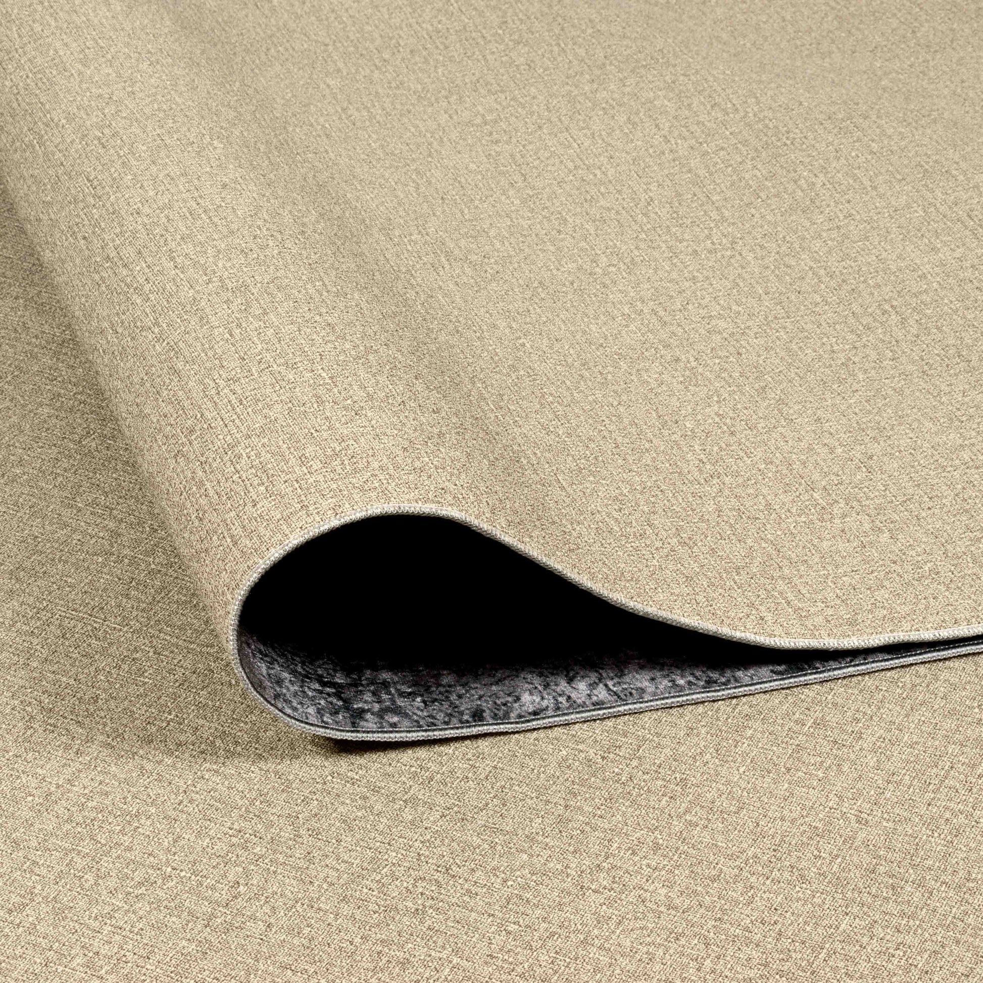 Tapis noir et doré style moderne Nazar rugs