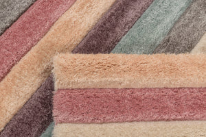 Tapis pastel motif géométrique Nazar rugs