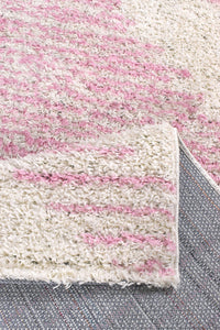 Tapis shaggy rose et crème Nazar rugs
