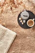 Tapis uni style moderne beige Nazar rugs