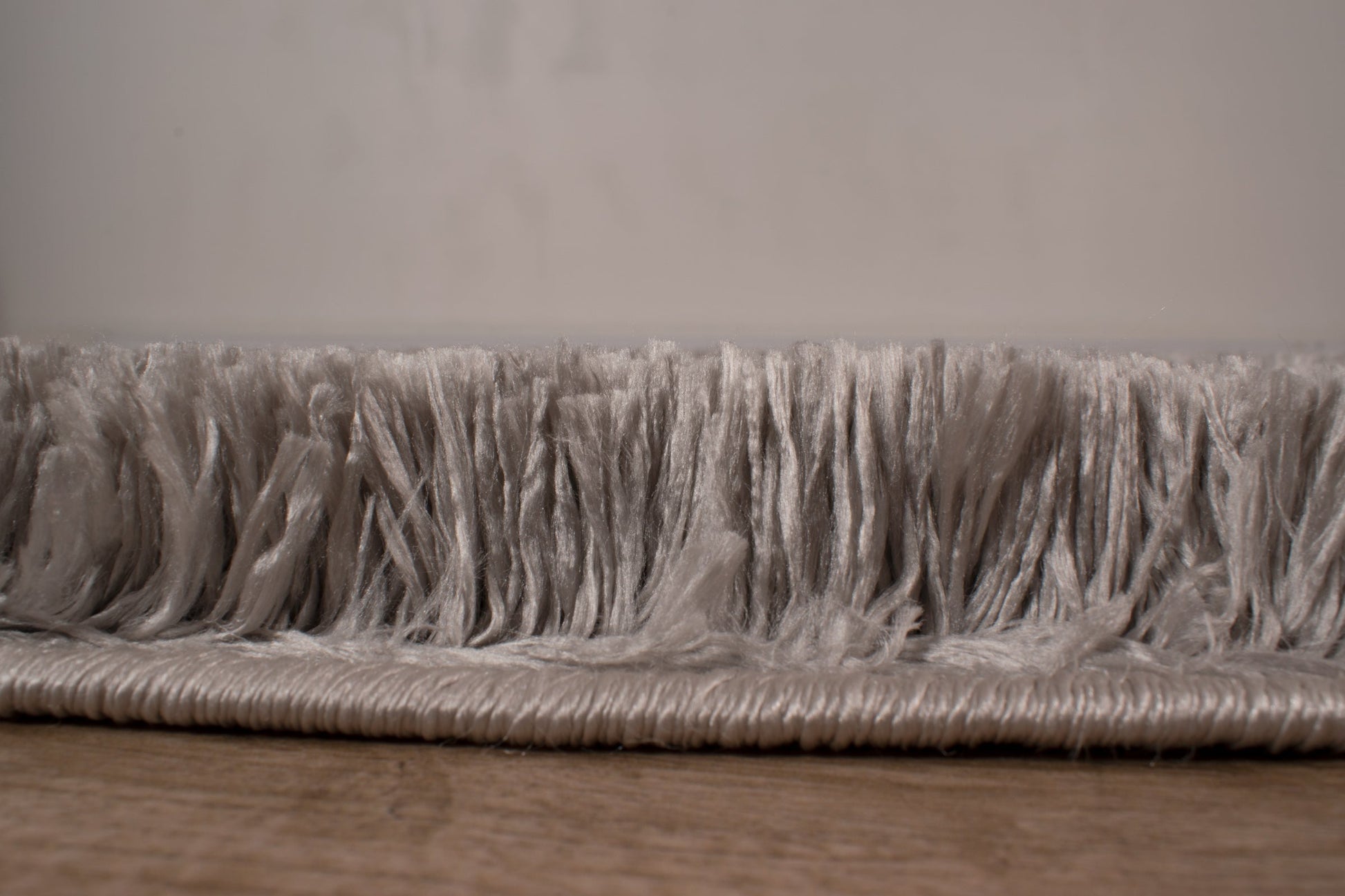 Tapis uni style moderne taupe Nazar rugs