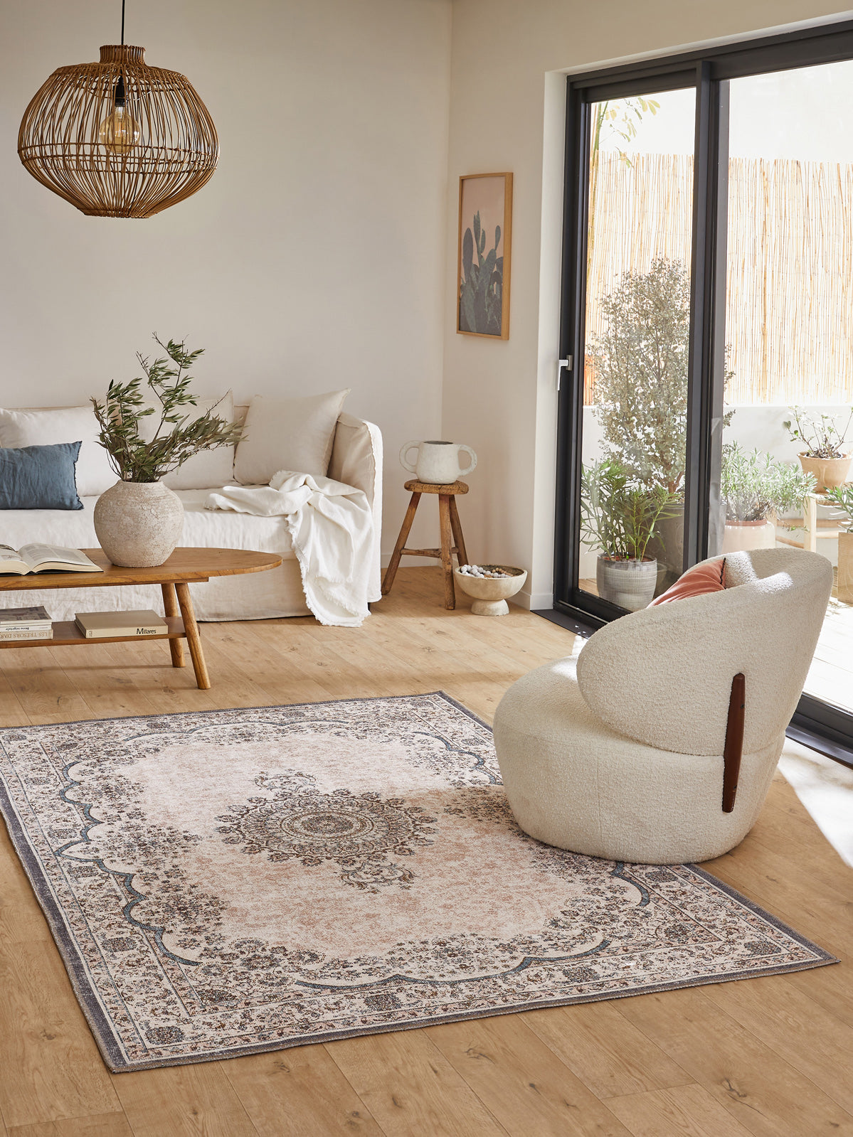 Tapis vintage rose Nazar rugs